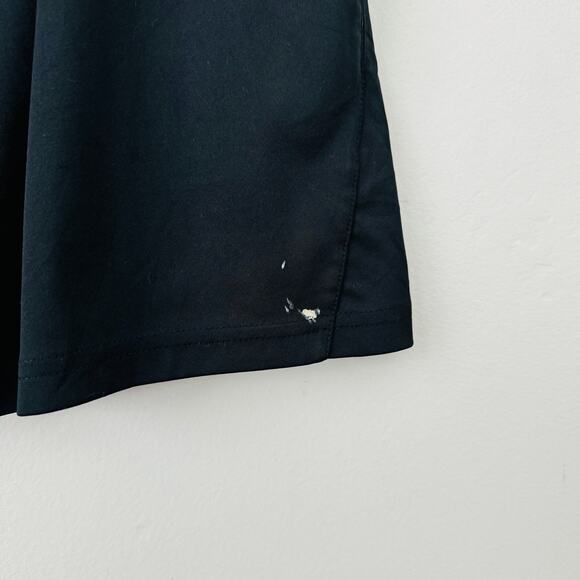 Nike Youth Basketball 11'' Shorts Size Large Black and White Embroidered Logo - Picture 9 of 13